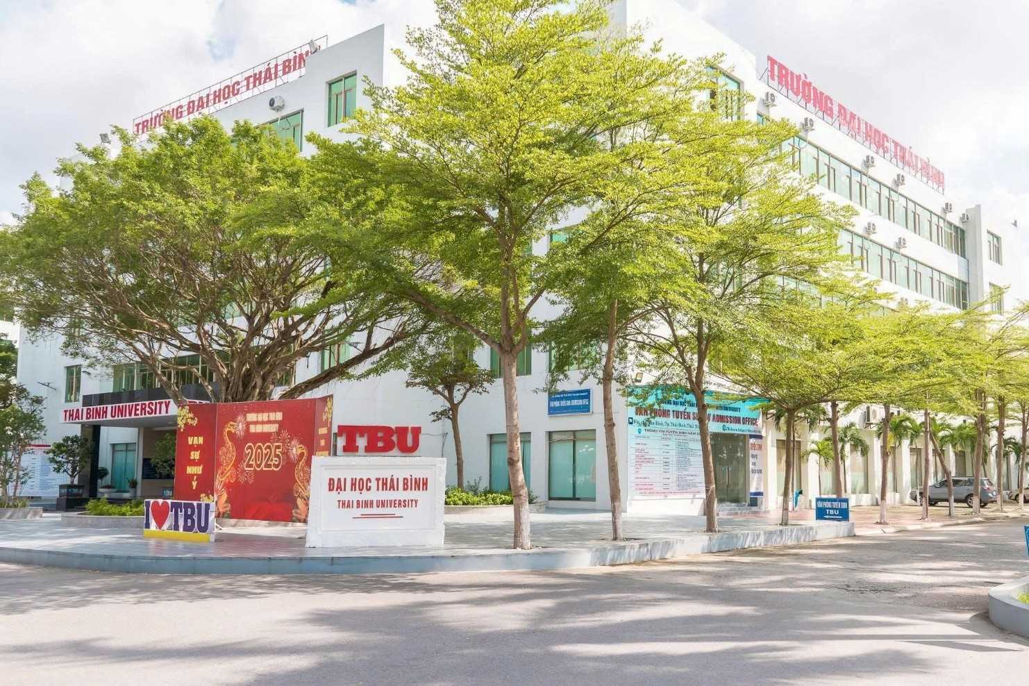 THÔNG TIN TUYỂN SINH ĐẠI HỌC CHÍNH QUY 2025 CỦA TRUƯỜNG ĐẠI HỌC THÁI BÌNH